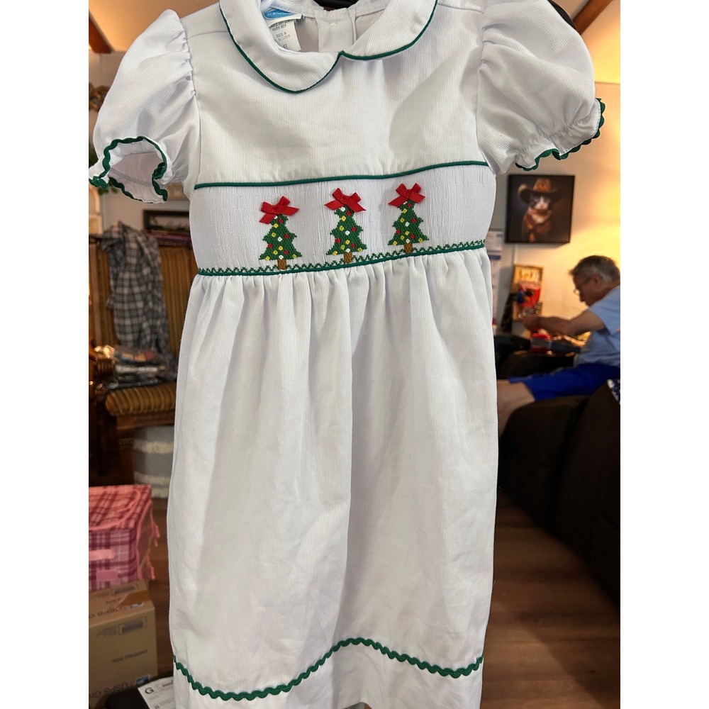Krewe‎ Kids Girls White Smocked Christmas Tree Dress Green Ric Rac Trim Size 4T